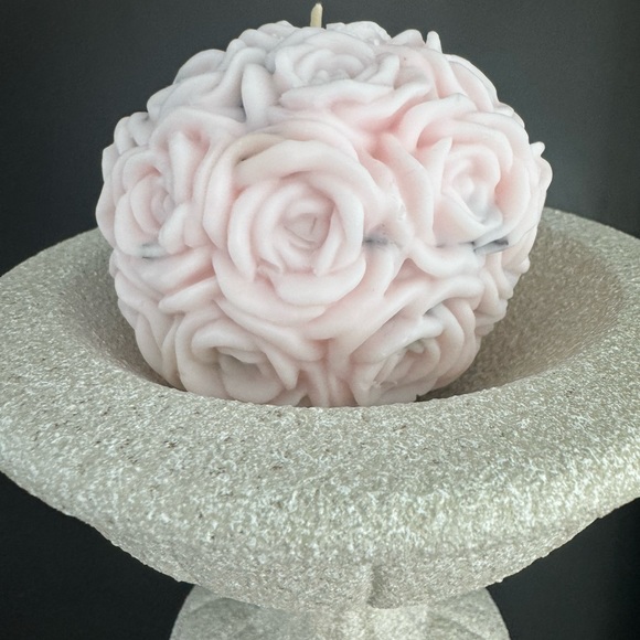 🌹 Organic Rose Candle & Holder 🌹 - Picture 6 of 8